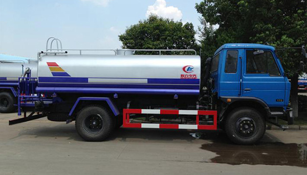 ������܇(ch��)���F(tu��n)�c������܇(ch��)��˾��2017��ɹ��������